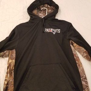 New England Patriots Hoody , black and striped camo